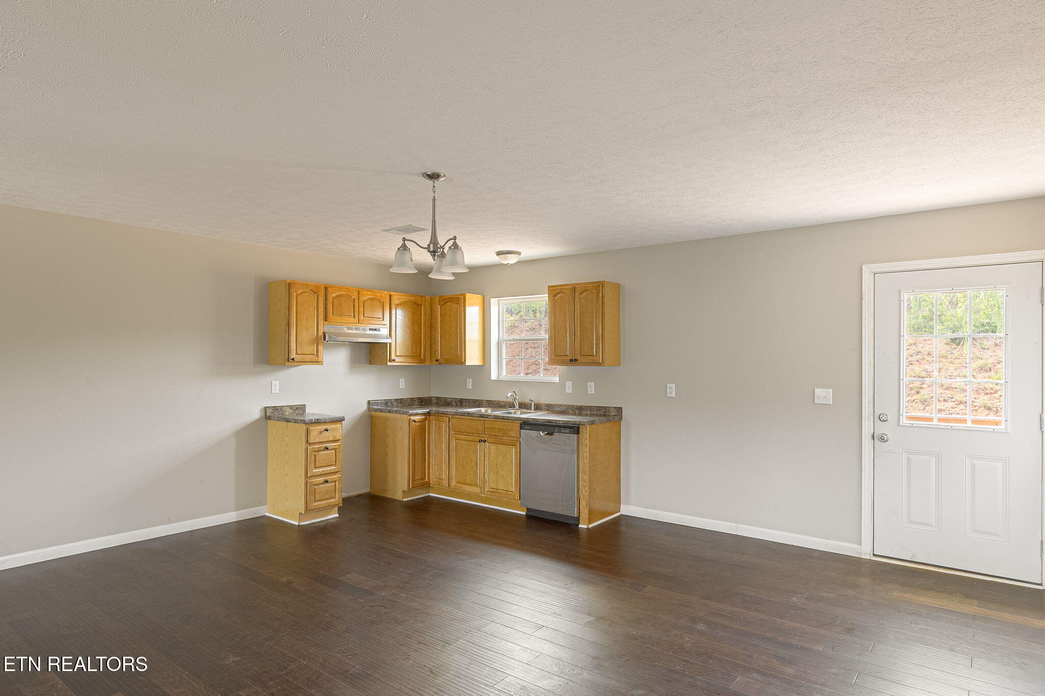 Property Photo:  3302 Parker Blvd  TN 37764 