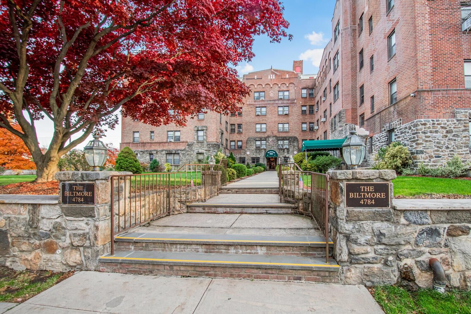 Property Photo: 4784 Boston Post C54 NY 10803