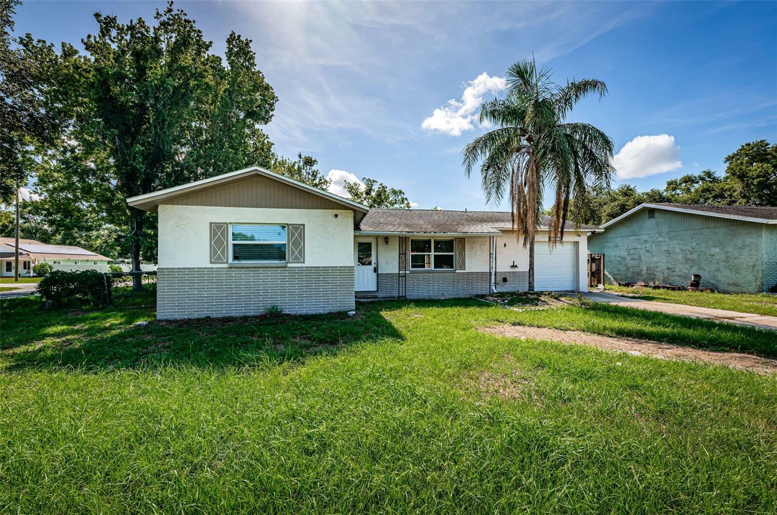 Property Photo: 2003 Whispering Pines Street FL 33774