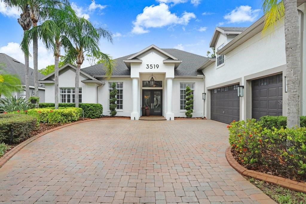 Property Photo: 3519 Old Course Lane FL 33596