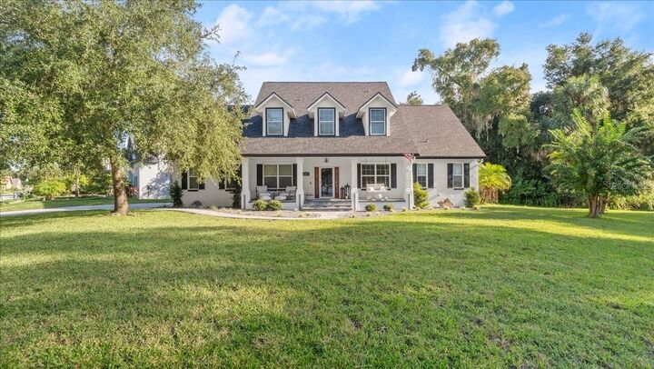 Property Photo: 10 Hickory Lane FL 32136