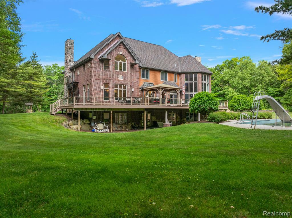 Property Photo: 429 Hawk High Hill Road MI 48455 8504