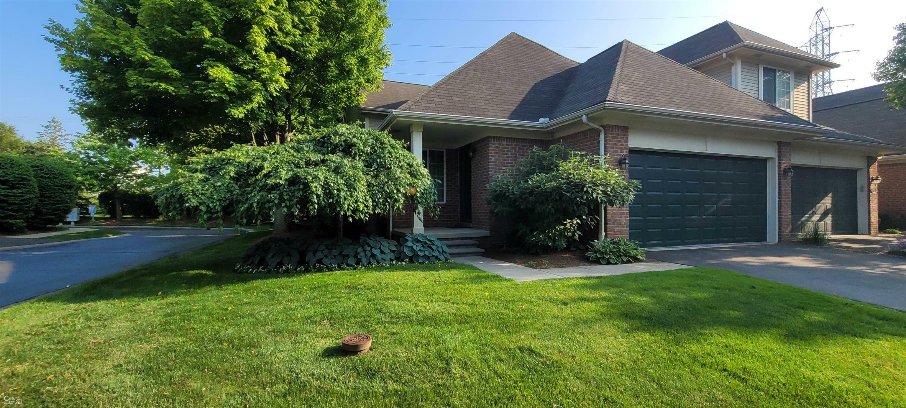 Property Photo: 622 Macwilliams Lane 1 MI 48067