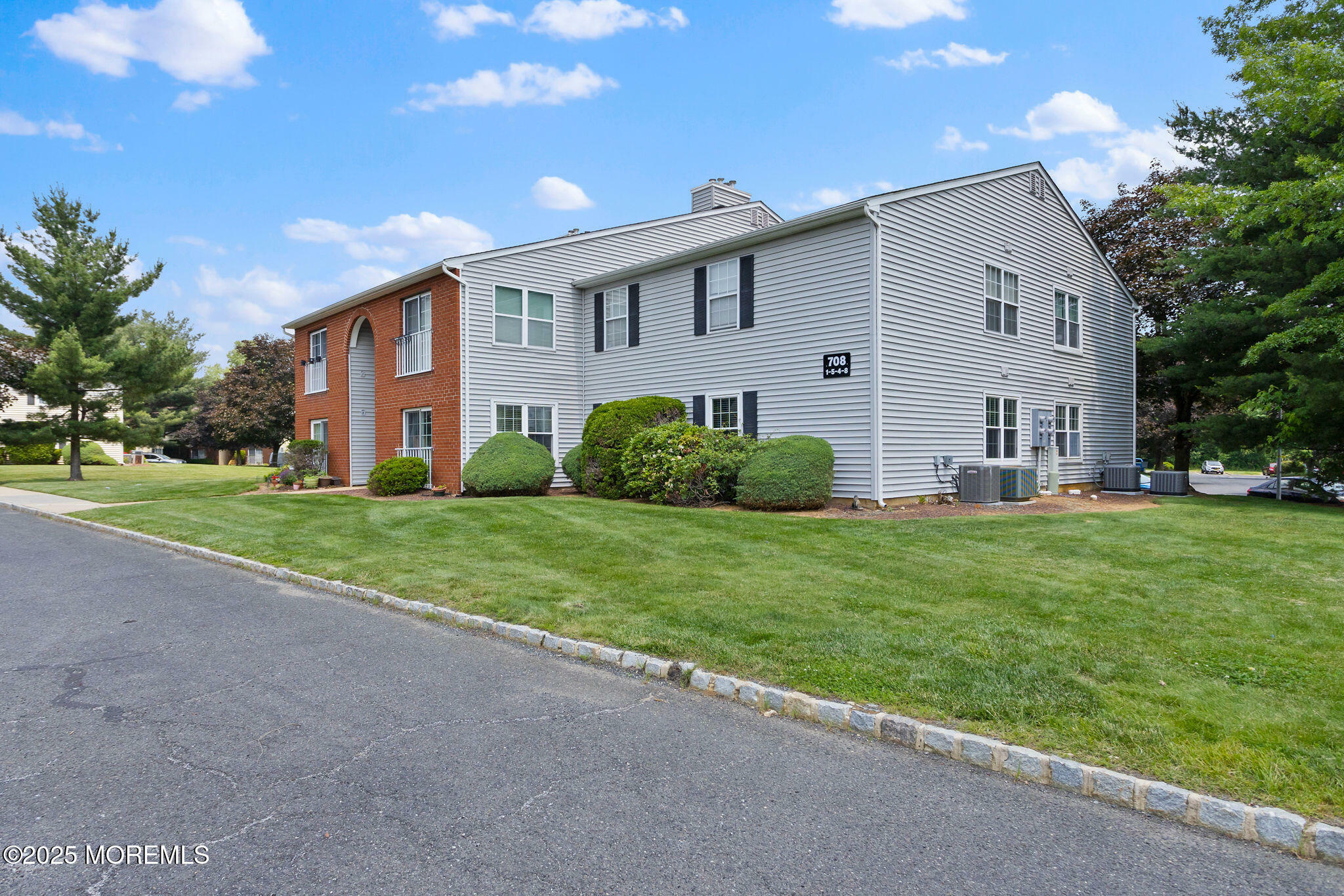 Property Photo: 708-4 Zlotkin Circle NJ 07728