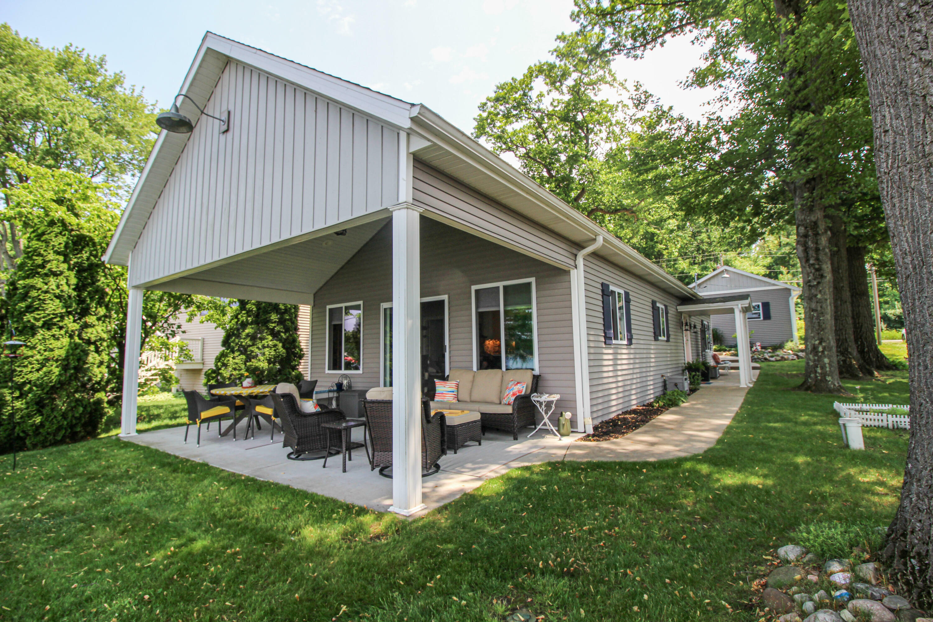 Property Photo: 11790 Coon Hollow Road MI 49093