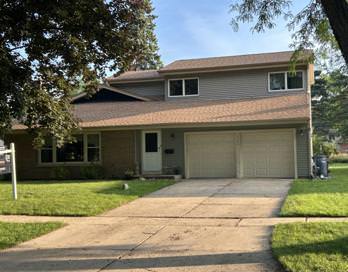 Property Photo: 1106 W Milburn Avenue IL 60056