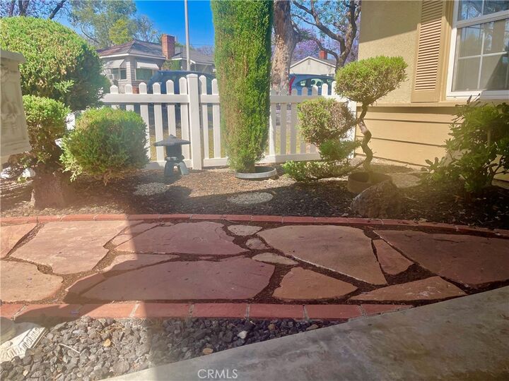 Property Photo:  13842 La Cuarta Street  CA 90602 