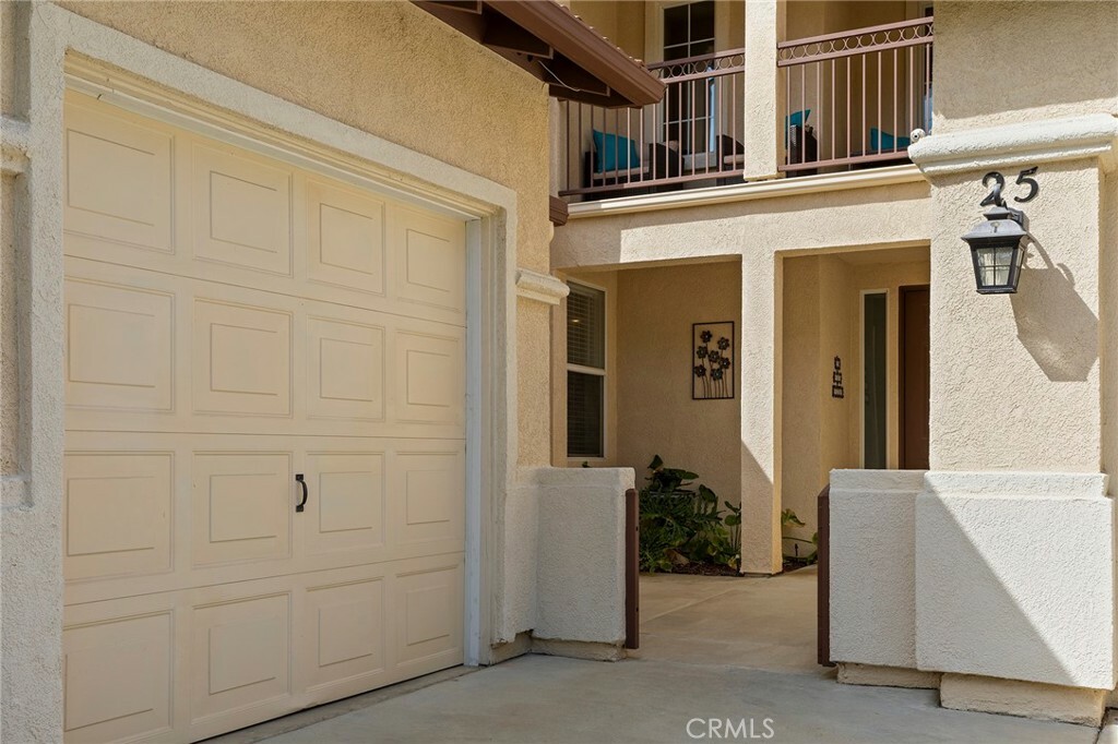 Property Photo: 25 Vista Palermo CA 92532