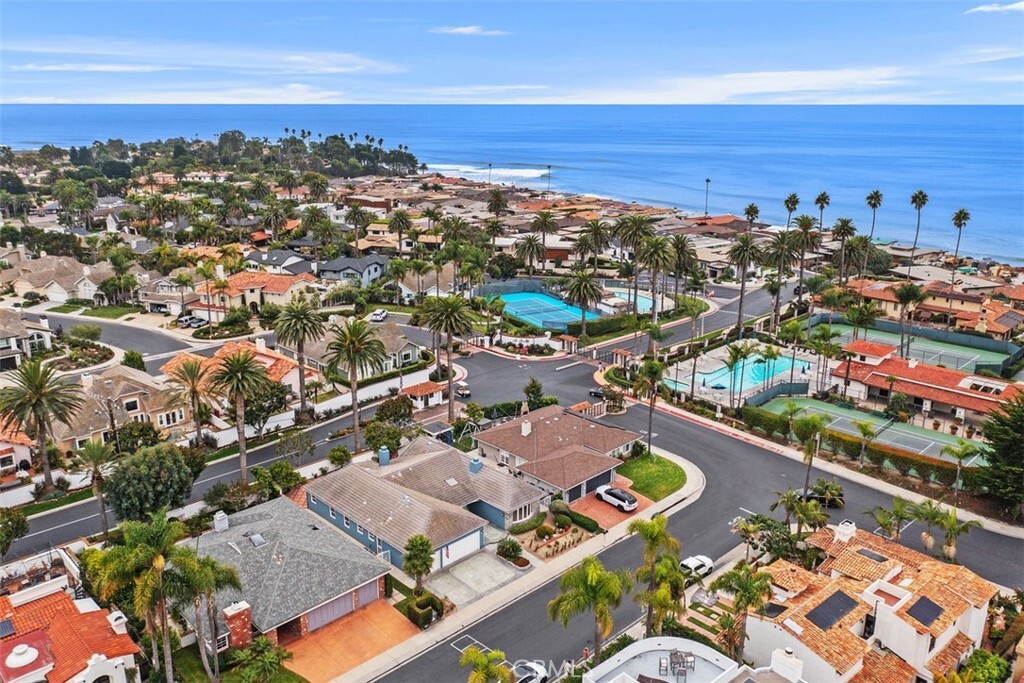 233 Calle Campesino  San Clemente CA 92672 photo