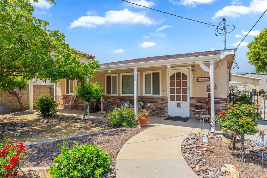 Property Photo:  1117 Gladstone Street  CA 91750 