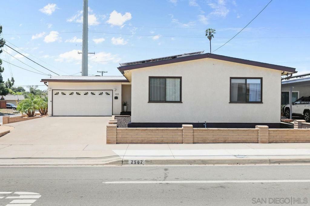 Property Photo: 2502 Greyling CA 92123
