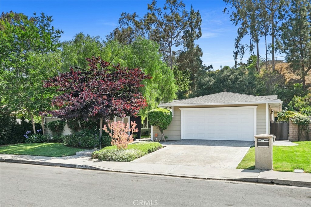 Property Photo: 25412 Hugo Road CA 92677