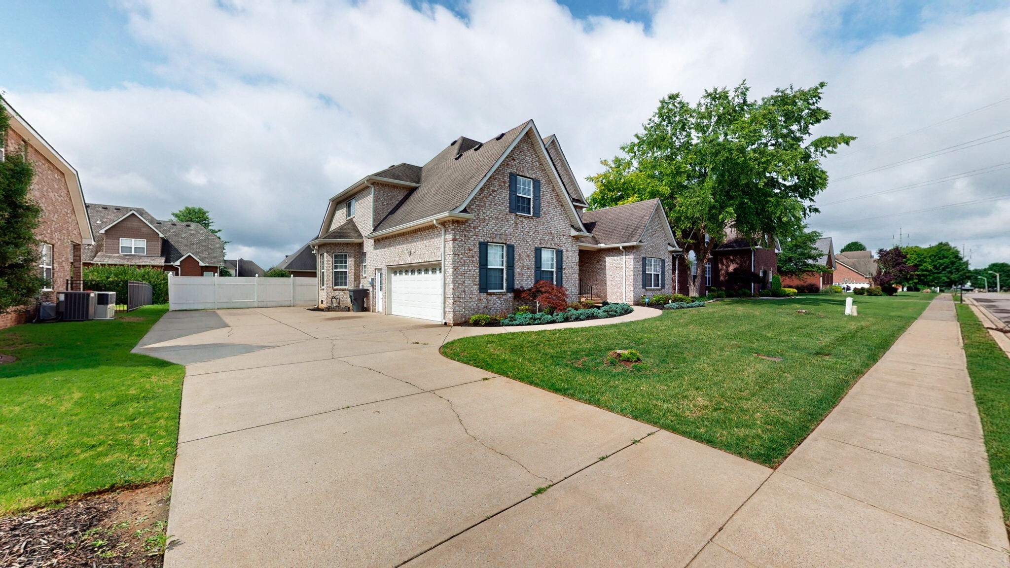 Property Photo:  3325 Geneva Dr  TN 37128 