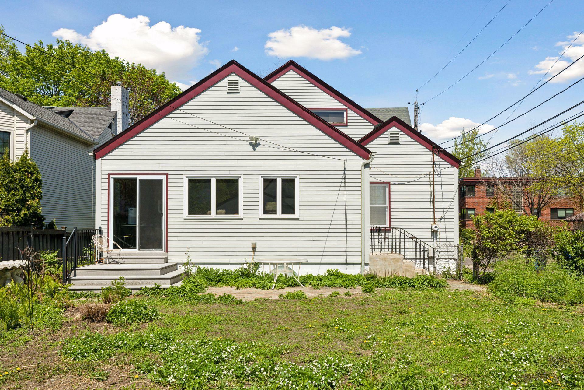 Property Photo: 2080 Hartford Avenue MN 55116