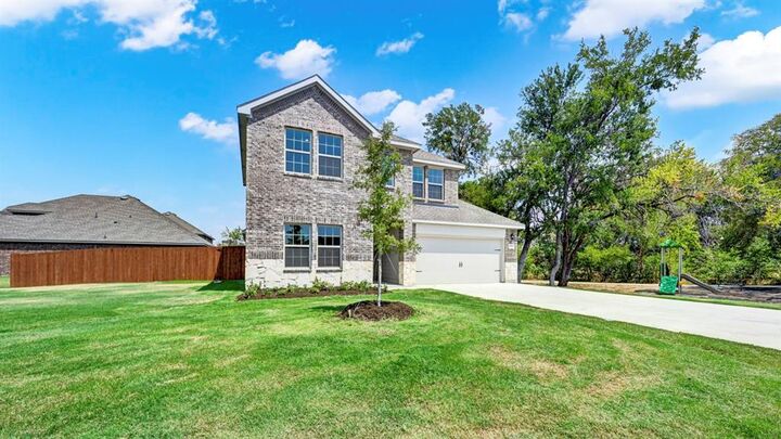Property Photo: 414 Drake Drive TX 75125