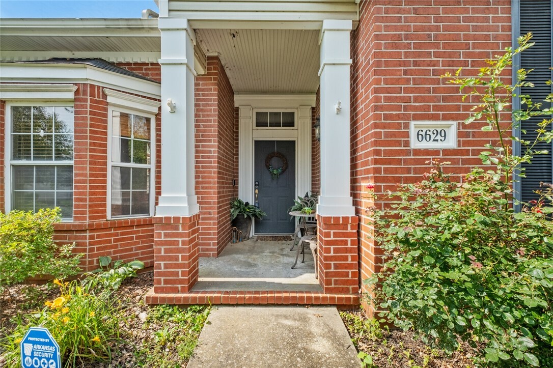 Property Photo: 6629 Tall Oaks Loop AR 72762