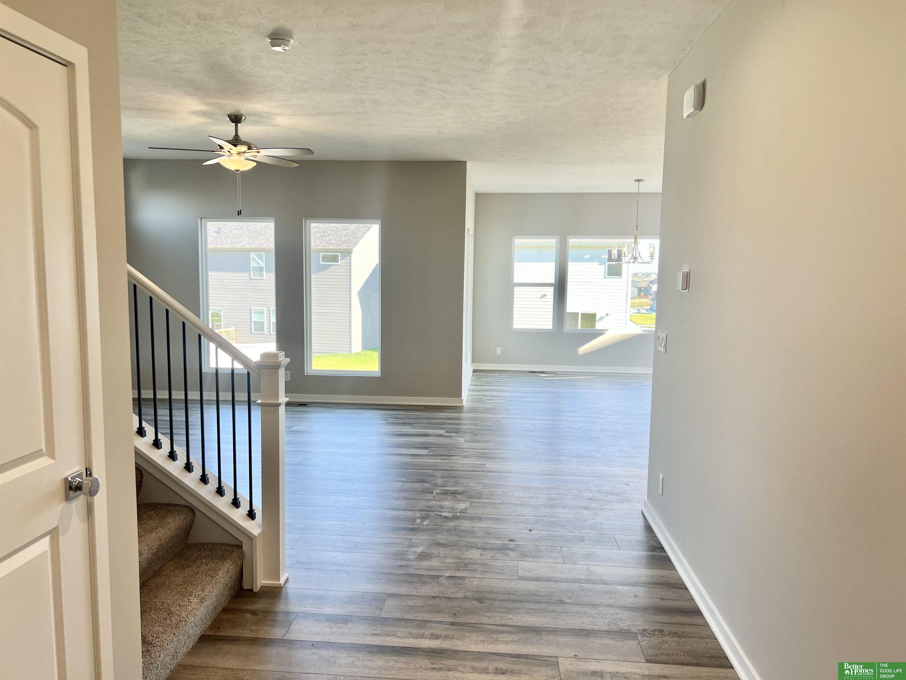 Property Photo: 8625 N 177 Street NE 68007