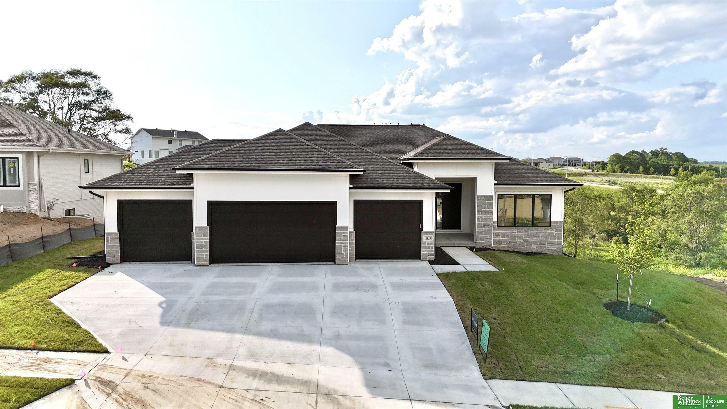 10110 Laramie Street  Papillion NE 68046 photo