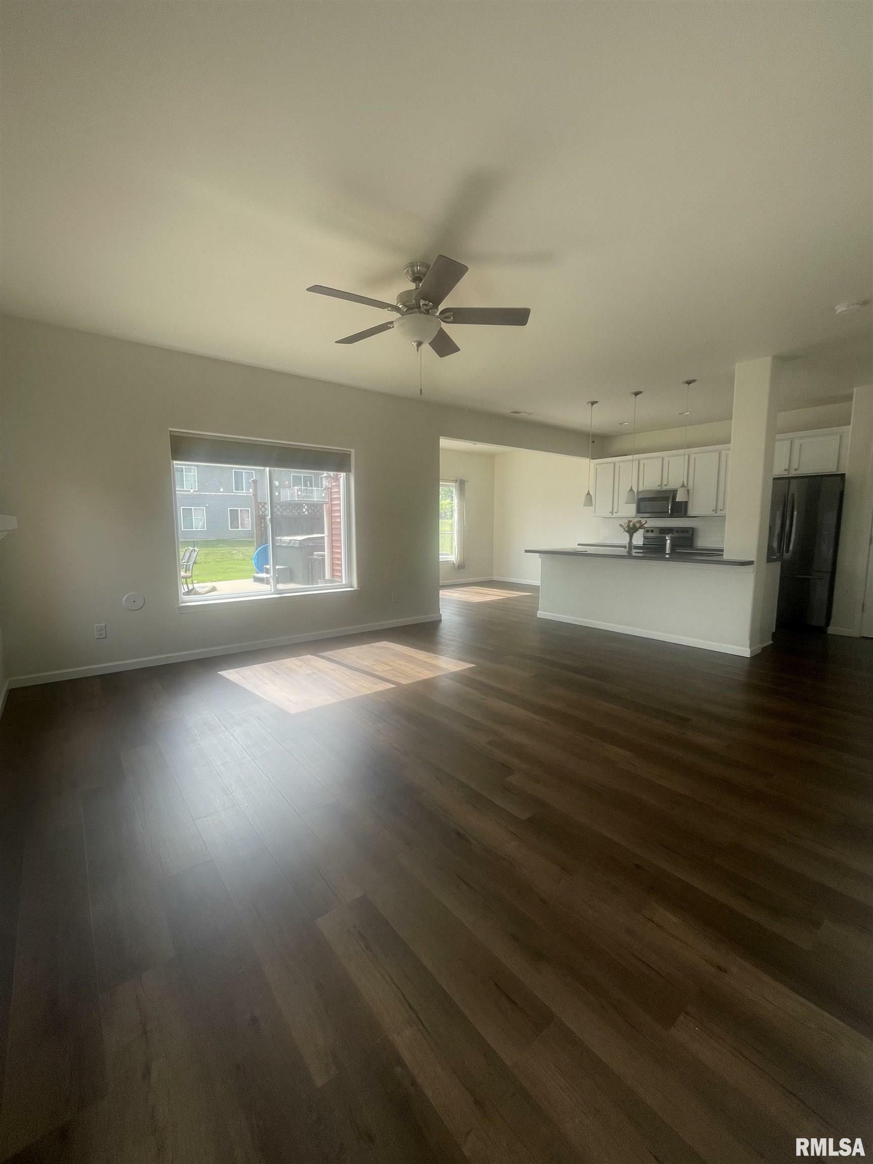 Property Photo: 609 Dakota Avenue IA 52340