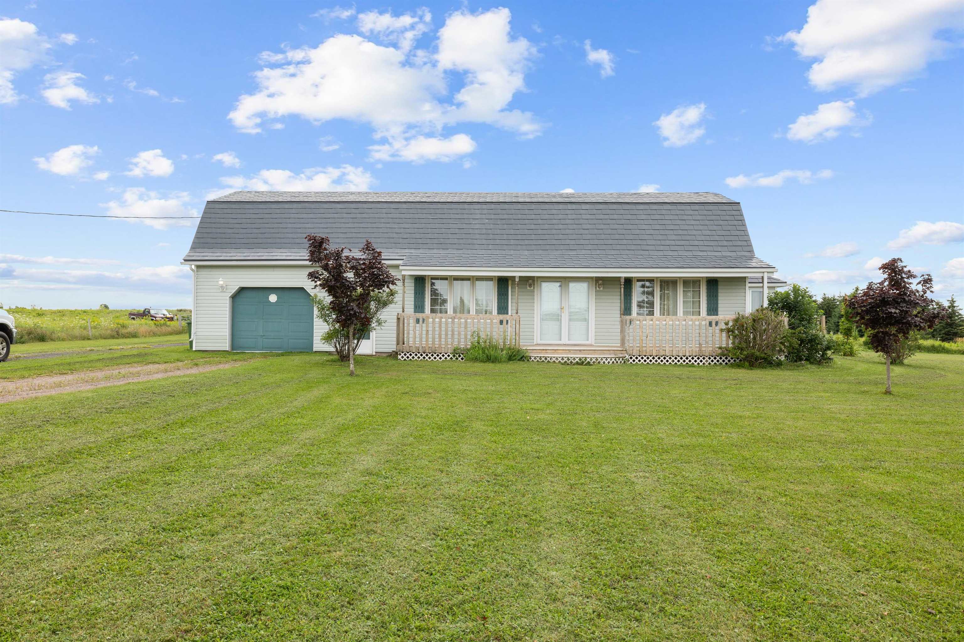Property Photo: 552 Barbara Weit Road PE C1N 4J8