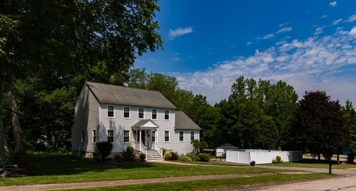 Property Photo:  14 Lea Ave  MA 01534 