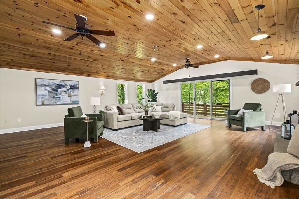 Property Photo: 616 Grove Street MA 01701
