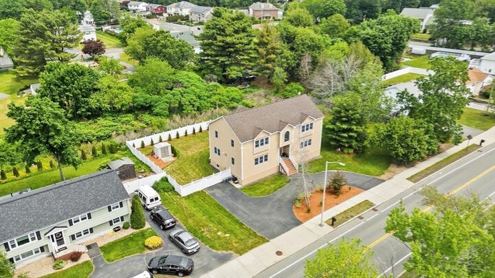 86 Lynn Fells Pkwy  Saugus MA 01906 photo