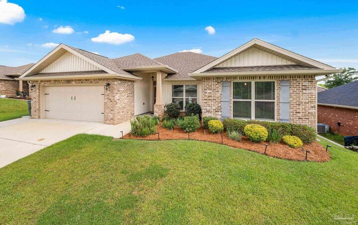 Property Photo:  2394 Bentley Oaks Dr  FL 32533 