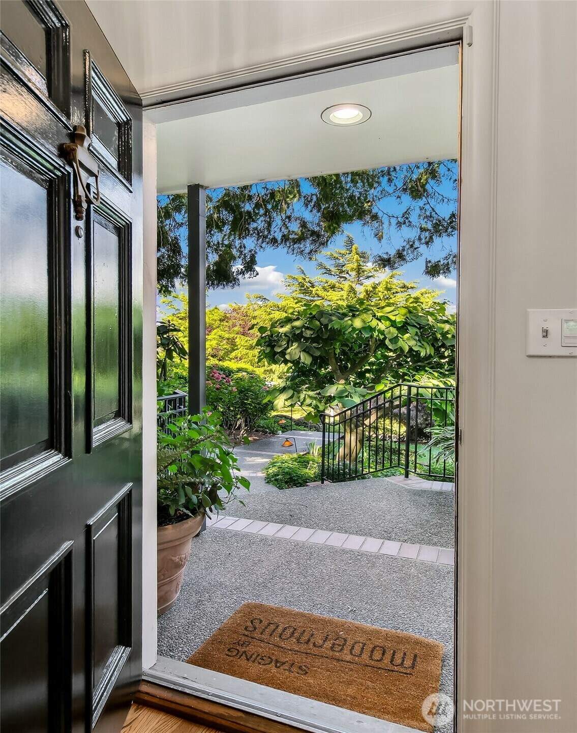Property Photo: 4412 43rd Avenue NE WA 98105