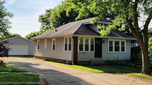 Property Photo: 1020 N Monroe Street MI 48446