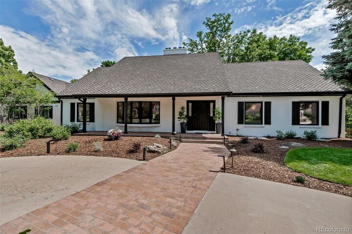 Property Photo: 17 E Belleview Lane CO 80121