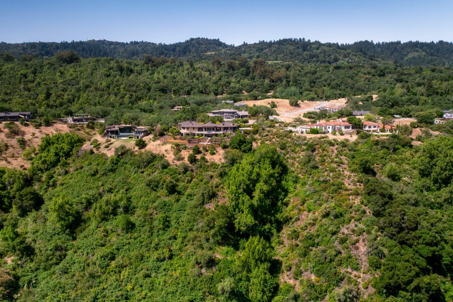 Property Photo: 5 Redberry Ridge CA 94028