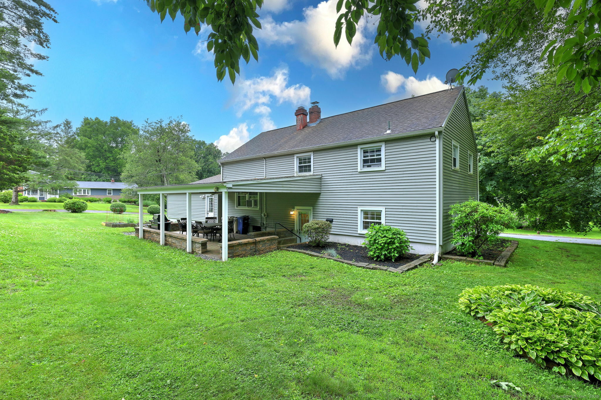 Property Photo:  559 Russell Court  CT 06477 