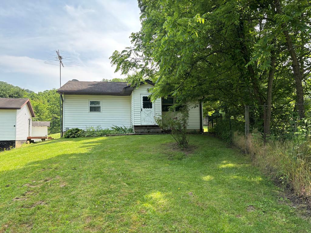 929 Luckhart Road  Kingston OH 45644 photo