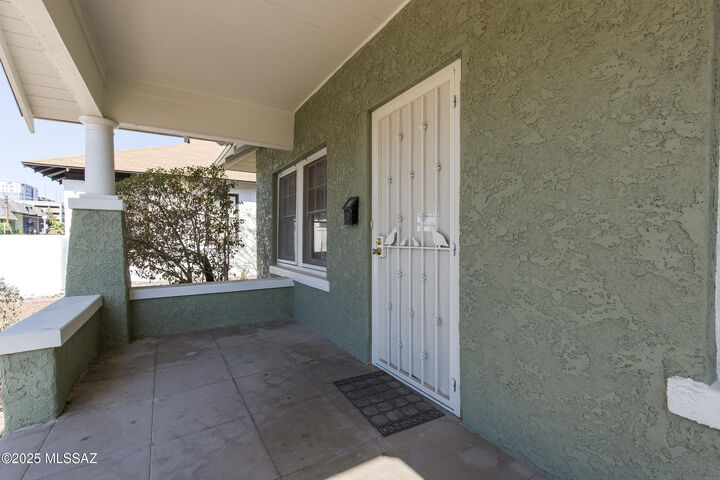 Property Photo: 642 E 2nd Street AZ 85705