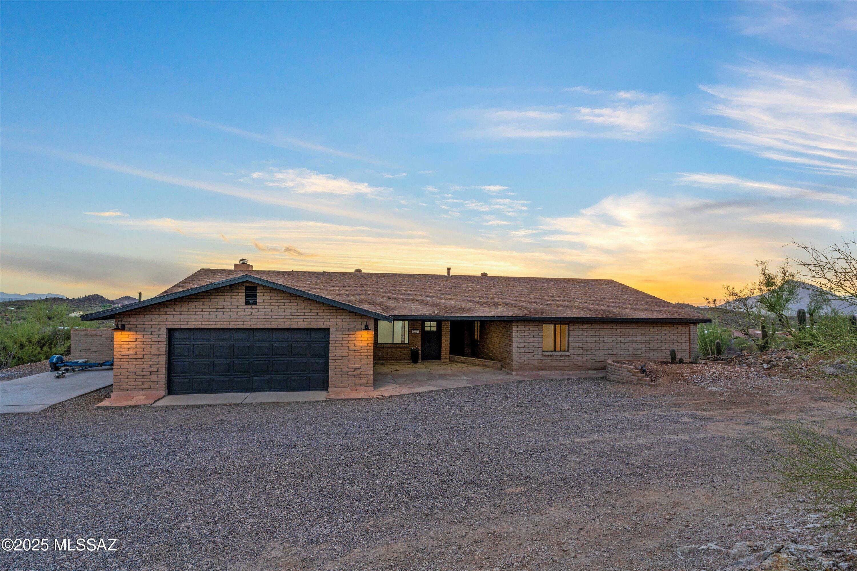 Property Photo: 5375 S Gila Avenue AZ 85746