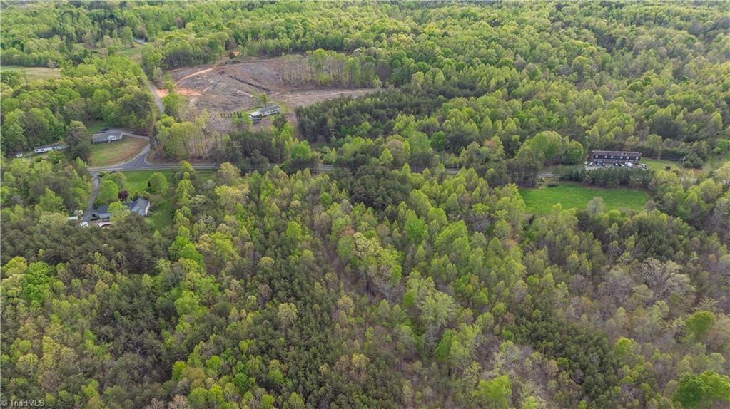 Property Photo: 1125 Smith Road NC 27048