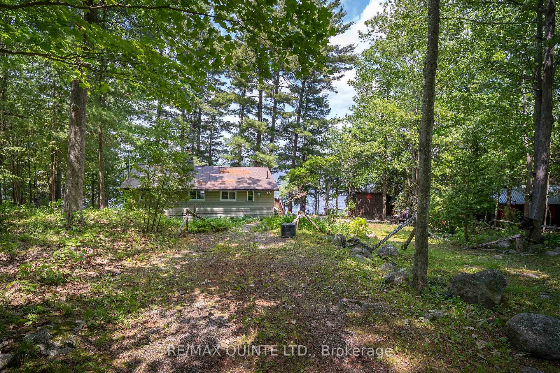 Property Photo: 44 Setter Lane ON K0K 2K0