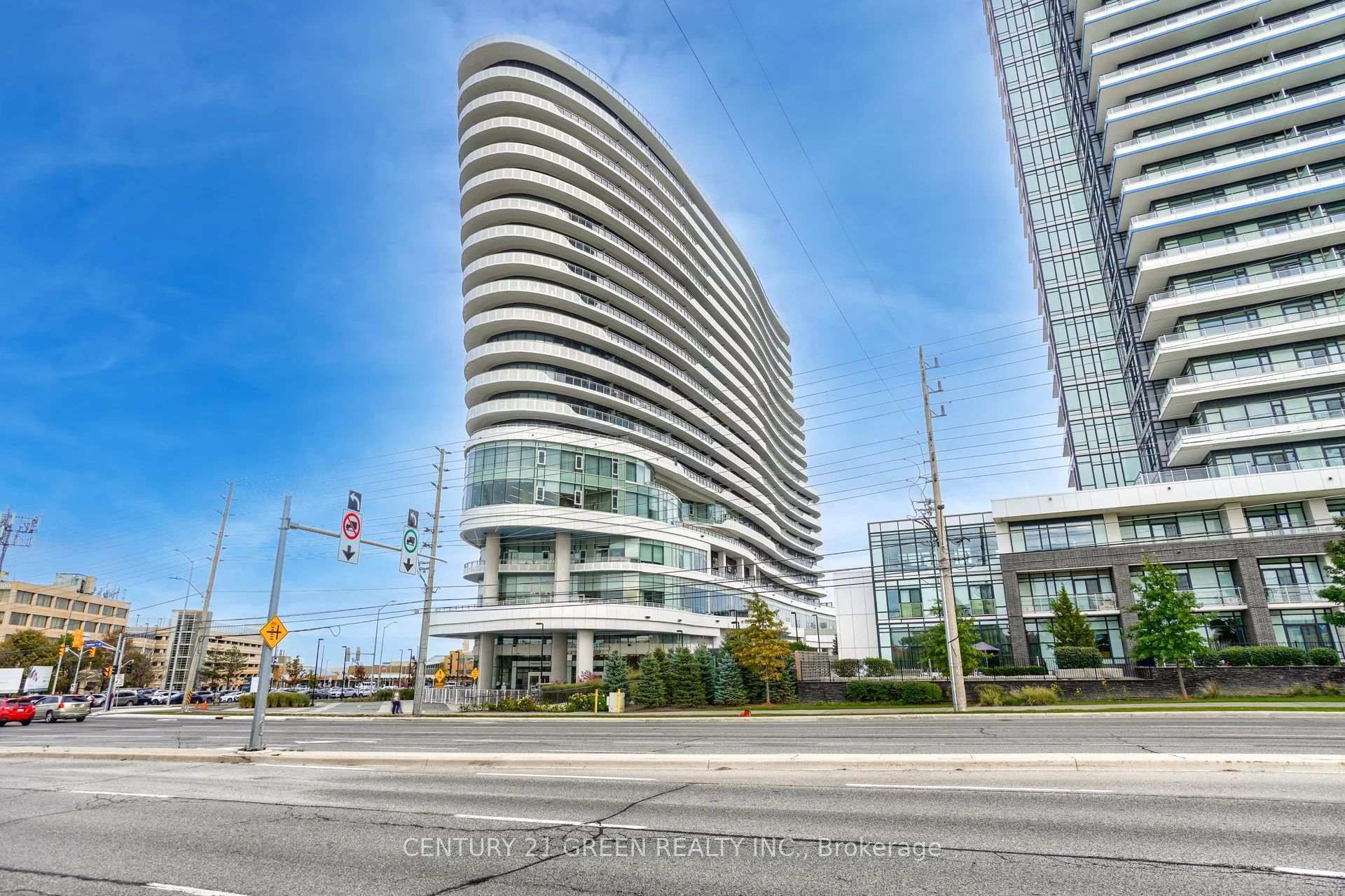 Photo de la propriété:  2520 Eglinton Avenue W 1022  ON L5M 0Y4 