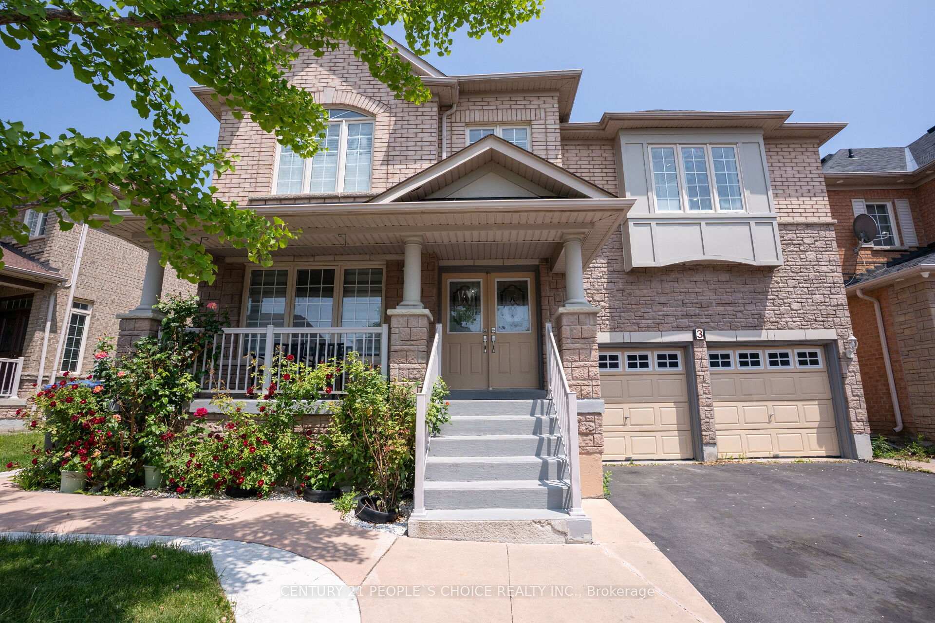 Photo de la propriété: 3 Citronella Lane ON L6R 3E1