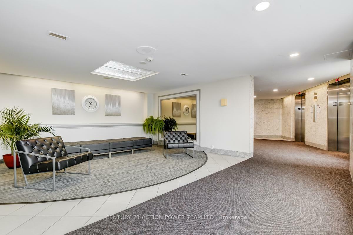Property Photo: 915 Elmsmere Road 707 ON K1J 8H8