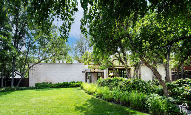 Property Photo: 4835 Kiwana Dr UT 84403