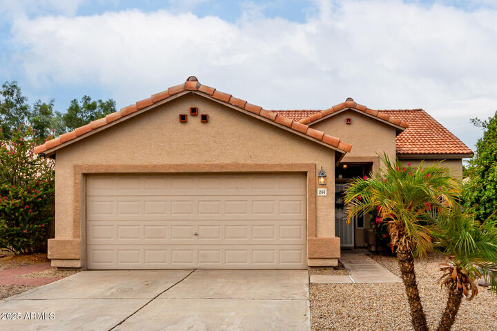244 N Rock Street  Gilbert AZ 85234 photo
