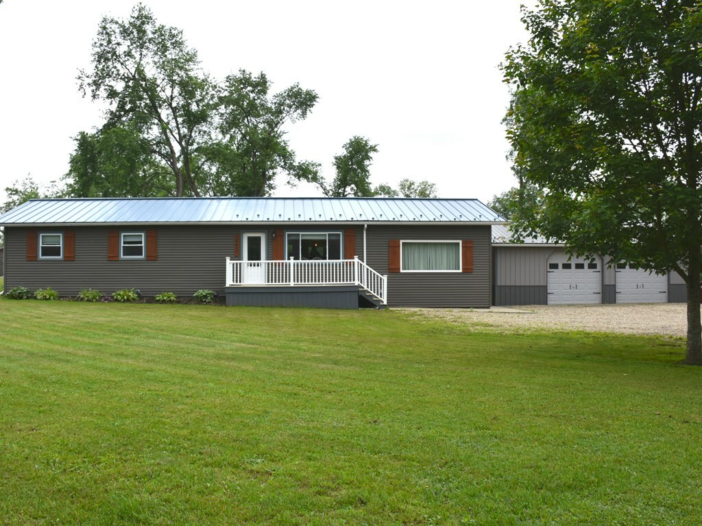 Property Photo: 25537 State Hwy 27 PA 16335