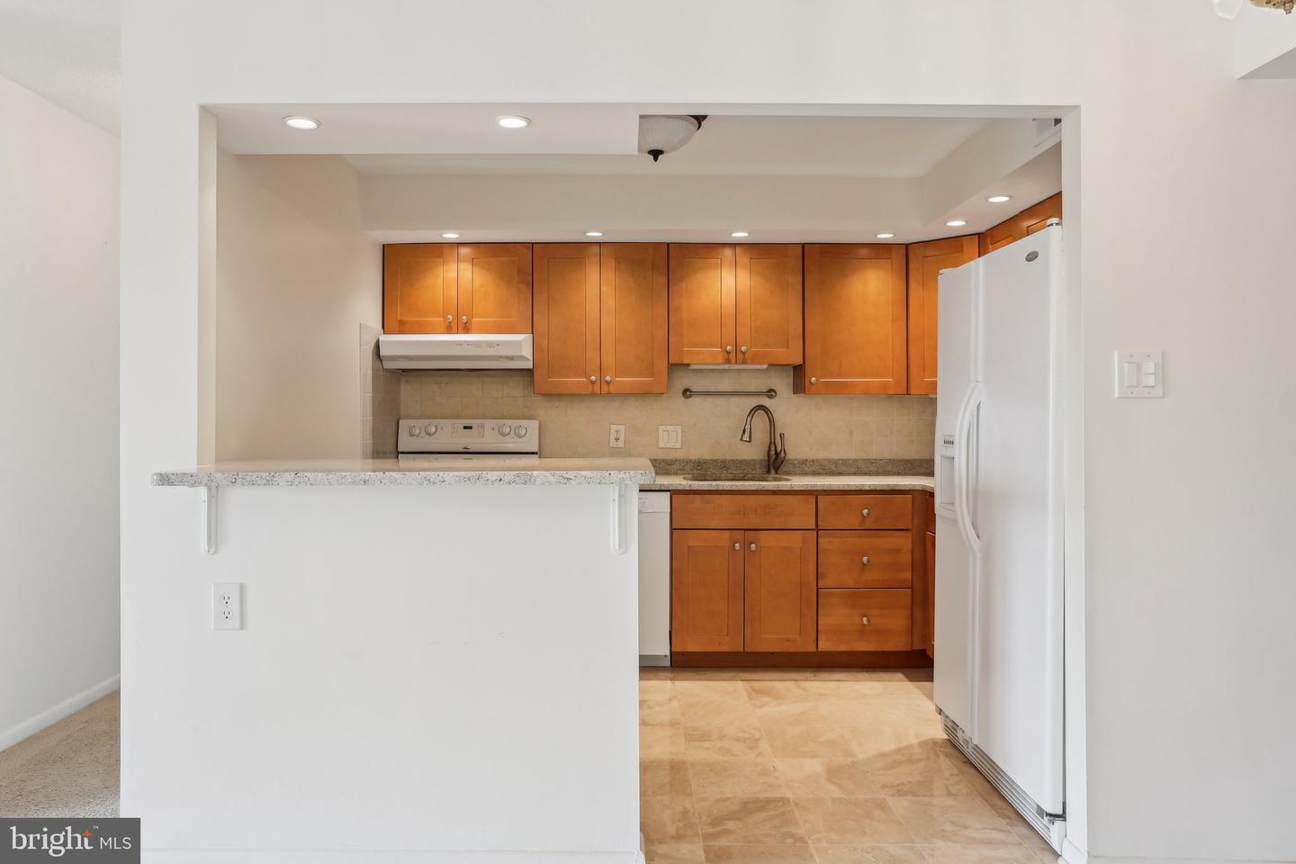 Property Photo: 10306 Valley Forge Circle 306 PA 19406