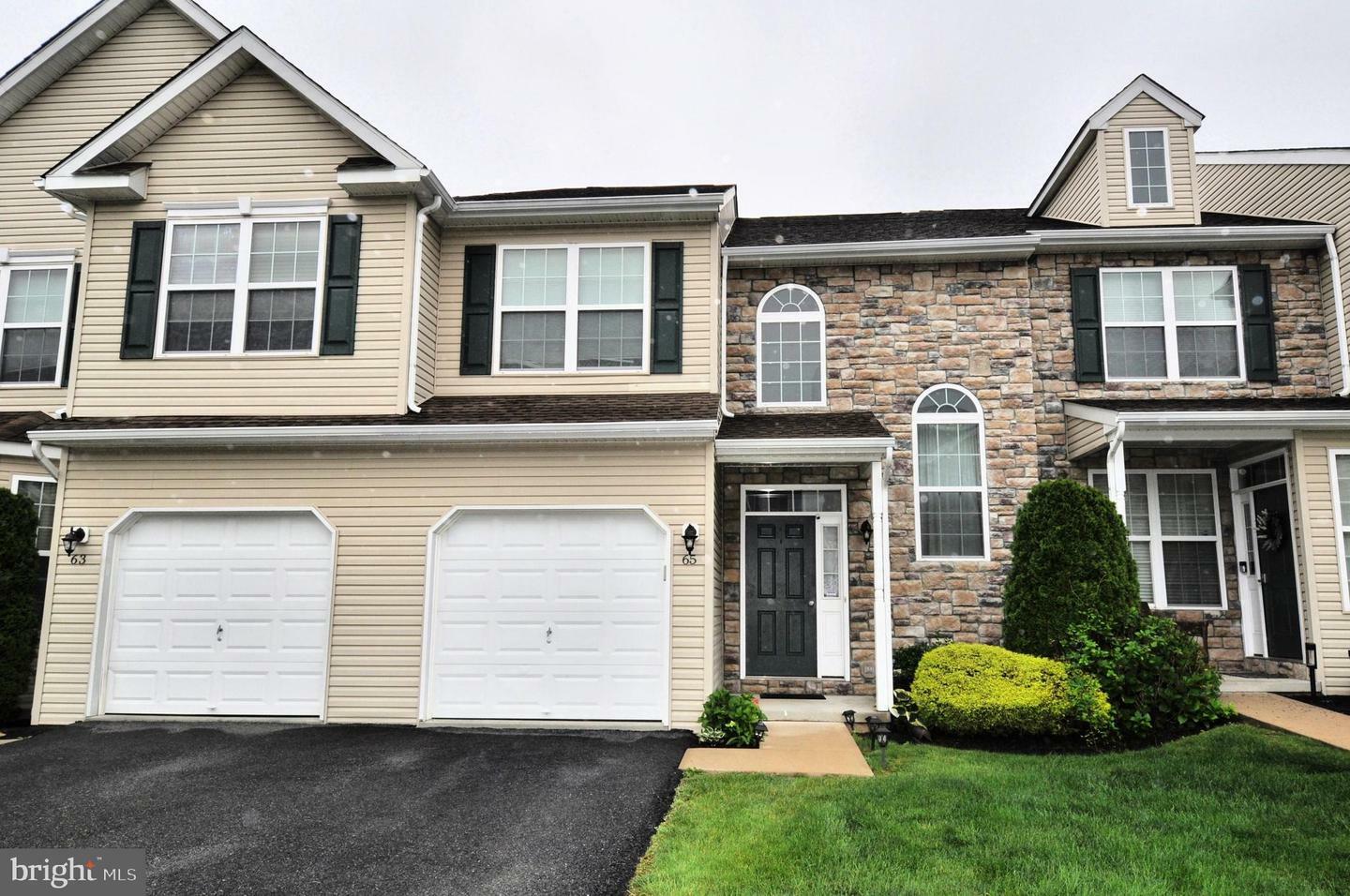 Property Photo: 65 Emily Court PA 19606