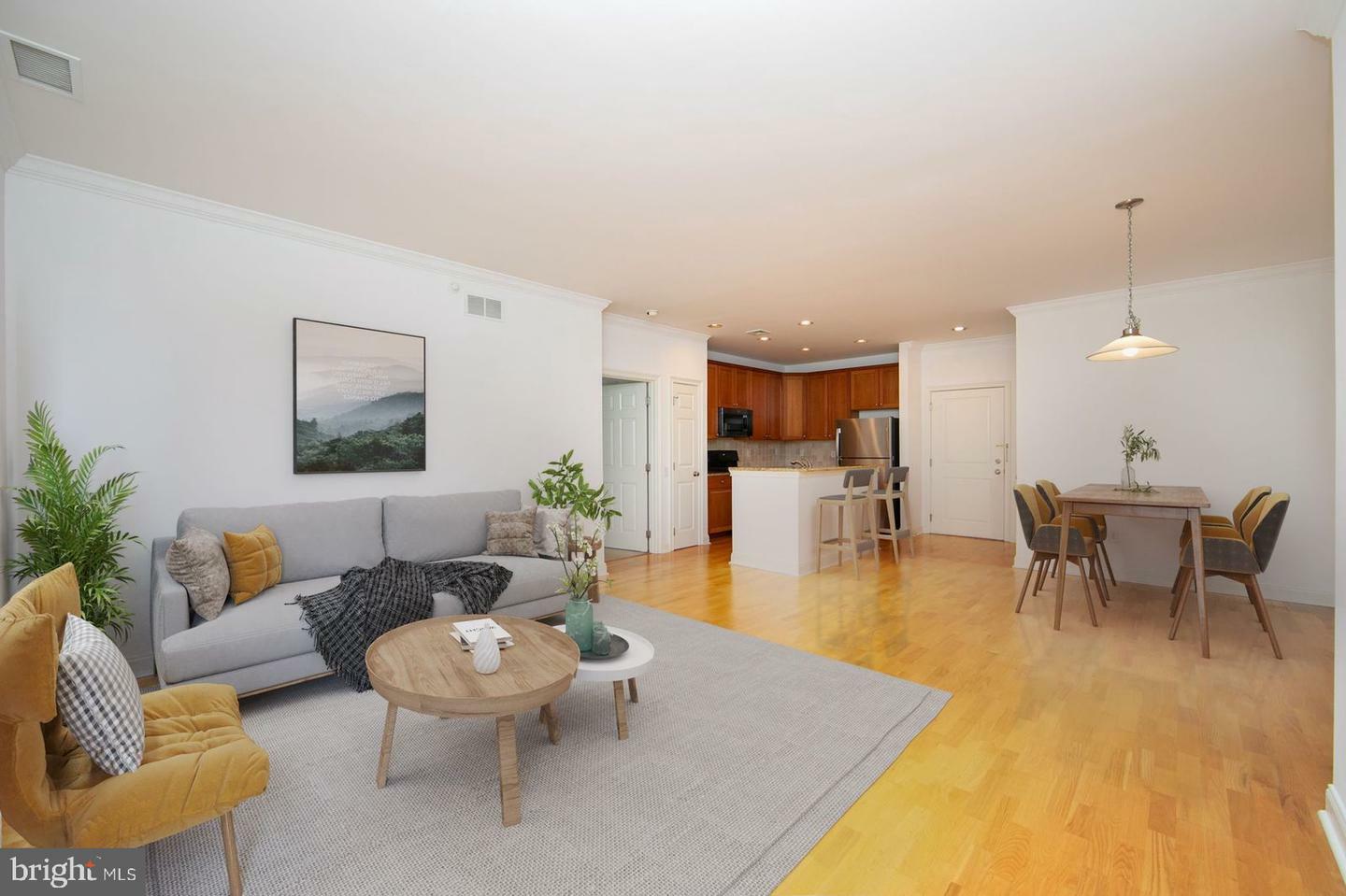 Property Photo: 500 Admirals Way 419 PA 19146