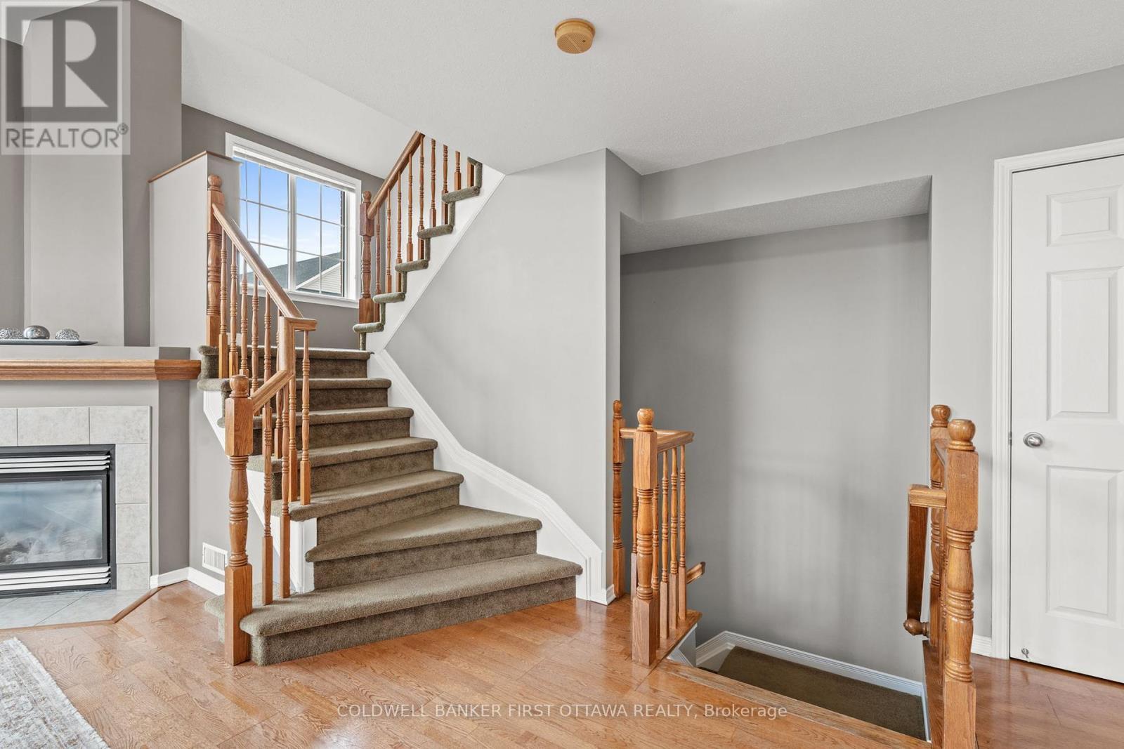Property Photo: 70 Edenvale Drive 115 ON K2K 2N7
