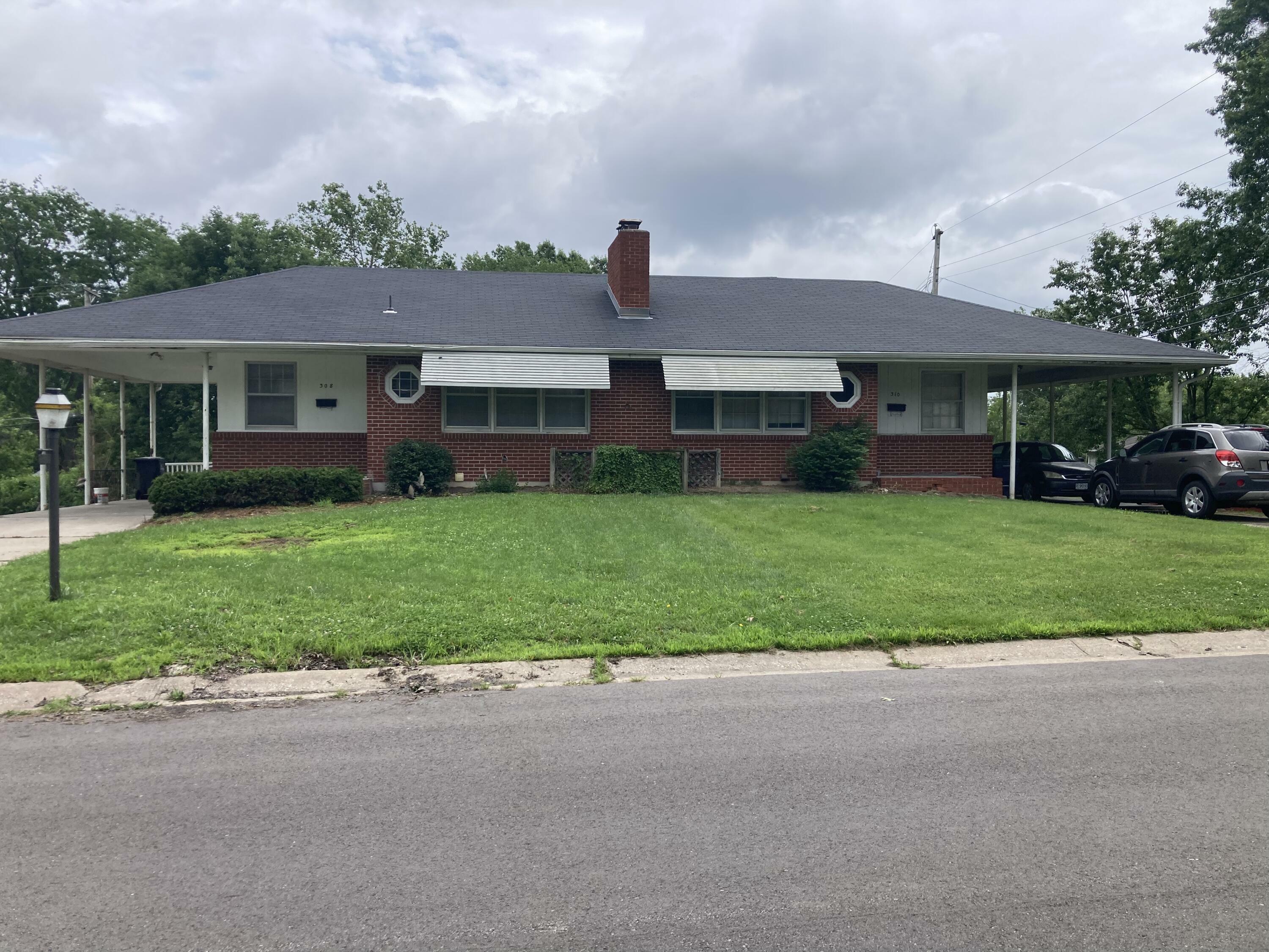 Property Photo: 308-310 Loch Ln MO 65203