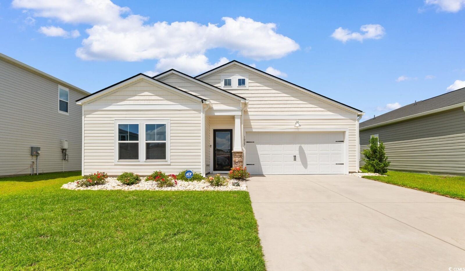 Property Photo:  1029 Saltgrass Way  SC 29588 